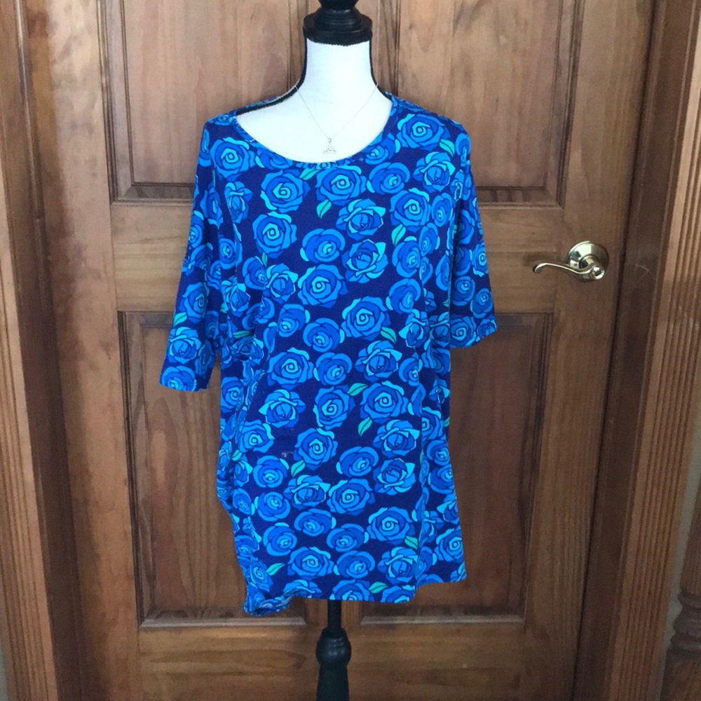 Lularoe Irma size medium
